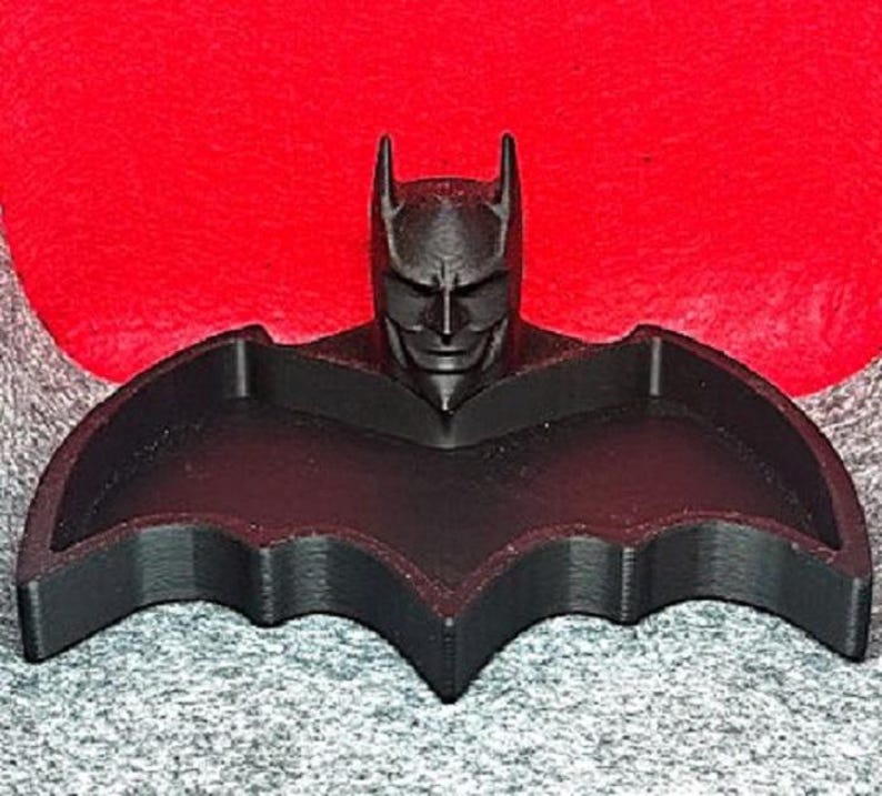 Batman Inspired Trinket Tray / Superhero Decor / Comic Book Fan Gift / 3D Printed / Nerd Room Decor Black