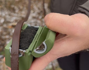 Leash Cleaner – Quickly clean your dog leash after a walk | Clean Biothane leashes | Leino