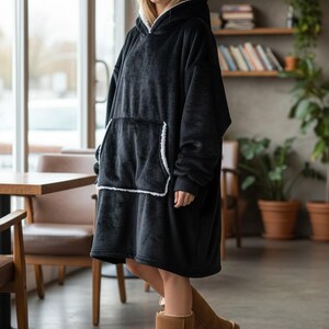 Sweat-shirt oversize à capuche et couverture - Polaire Sherpa Snugggie image 15