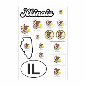Op de afbeelding: Een vel met stickers met het thema Illinois in verschillende vormen. Ontwerpen omvatten het staatszegel, de vlag en de omtrek, samen met het woord "Illinois" in een scriptlettertype. De stickers tonen de adelaar en de vlag van de staat.