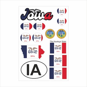Op de afbeelding: Een vel met stickers met Iowa-thema's, met de staatsvlag, het zegel en de omtrek. De stickers bevatten het woord "Iowa" in een gestileerd lettertype, hartvormige en ovale ontwerpen en de tekst "The Hawkeye State".