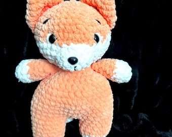 Raposa de pelúcia de crochê feita à mão - Bicho de pelúcia Amigurumi - Animal da floresta - Presente e brinquedo aconchegante