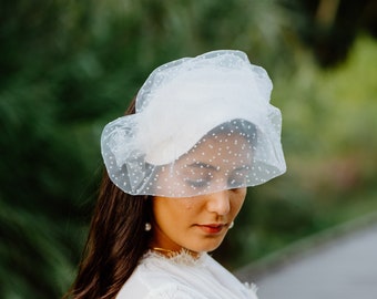 off white fascinator UK, vintage style bridal hat, felt occasion hat for women, veiled dress hat,  cocktail hat, wedding hat made in Israel