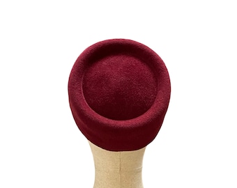 burgundy pillbox hat Mrs Maisel style/ Kate M. winter hat for formal occasion / Jackie O 50s hat/ occasion hat/ felt event hat for women