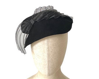 formal black winter hat for women, dress hat, fascinator, cocktail hat, mini wedding hat, occasion hat for ladies, black bridal hat Israel