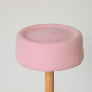 pink pillbox hat for weddings/ formal hat for women/ bridal dress hat/ Jackie hat/ felt pillbox hat/ Mrs Maisel hat image 9