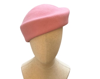 roze vilten baret, formele winterhoed in jaren 30-stijl, gelegenheidshoed dames VK, geklede hoed vintage stijl, bunkerhoed Israël
