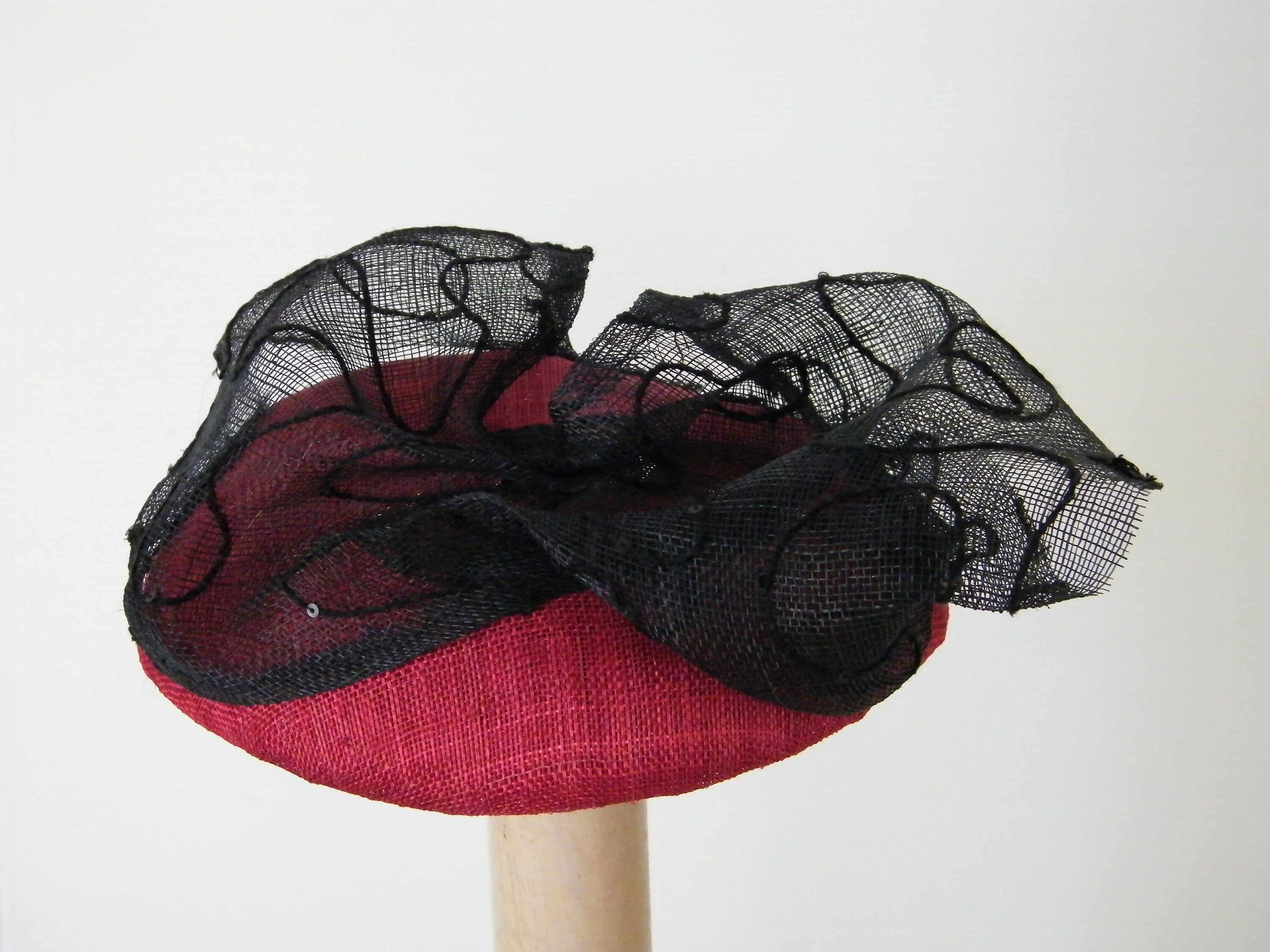 Inspired by Meghan Markle Fascinator 