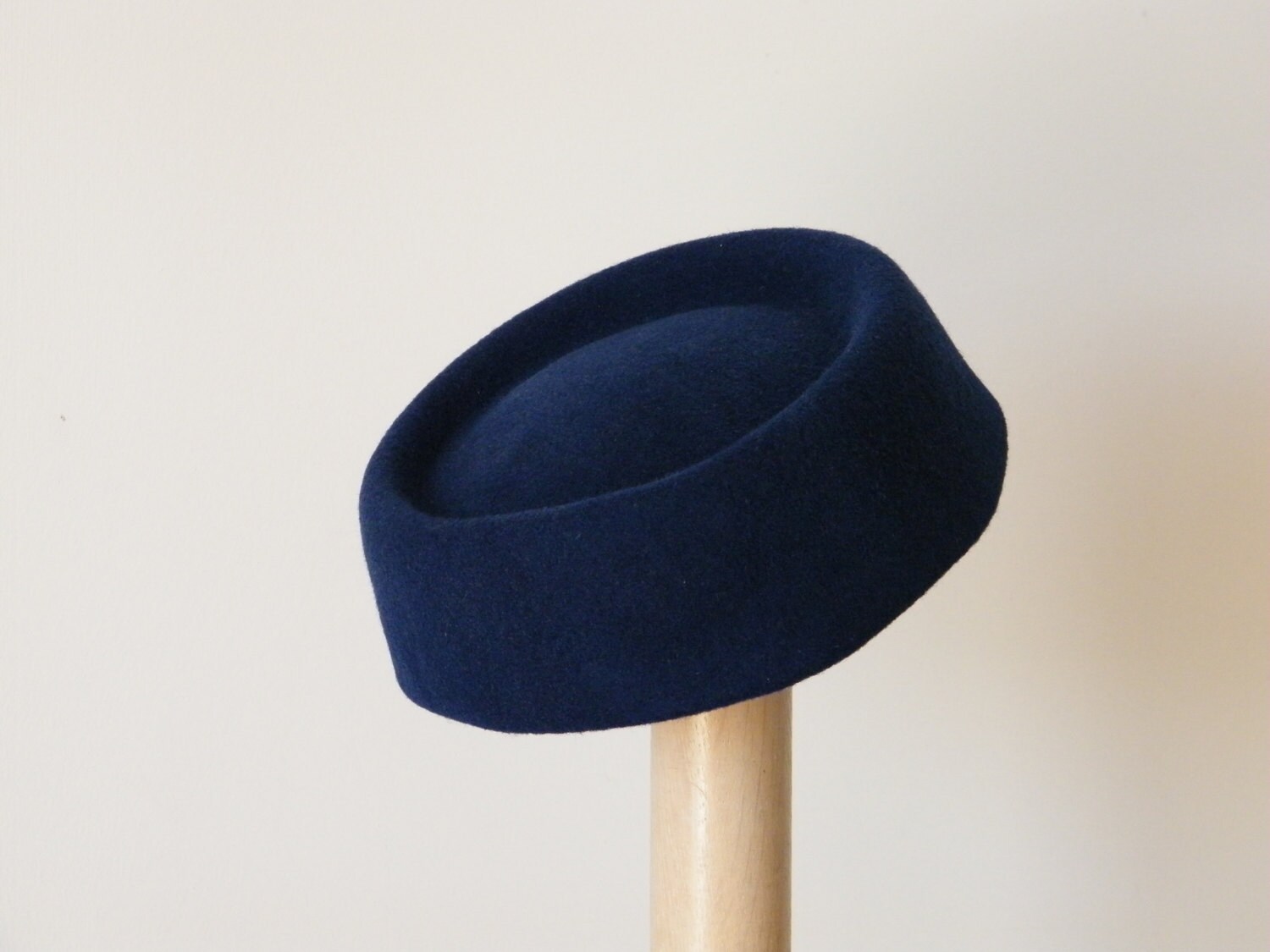 Navy pillbox hat/ winter pillbox hat/ royal blue hat/ winter Etsy