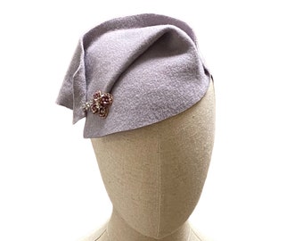 grey fascinator/  mother of bride formal winter hat/  felt cocktail hat / womens beaded oocasion hat UK/ wedding guest hat made in Israel