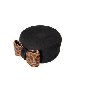 Pillbox Hat Leo Pattern, Bow, Retro Leopard Hat, Jackie