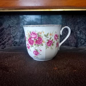 Royal Devon Teetasse | Rosa Rose Floral Fine Bone China, Made in England, Mid Century