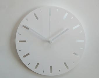 Objectify Markers Outline Wall Clock - Medium Size