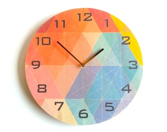 Reloj de pared de madera colorido de Nazca: reloj silencioso moderno de mediados de siglo