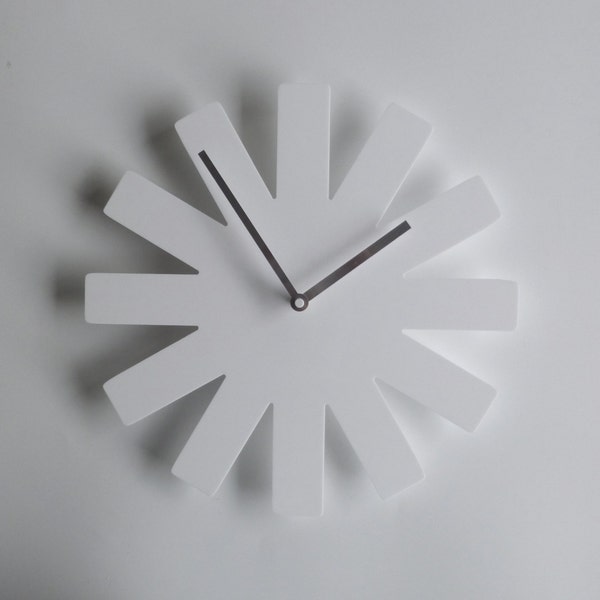 Objectify Asterisk Outline Wall Horloge