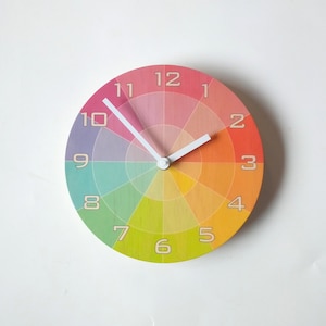 Farbmuster Holz Wanduhr: Mid Century Modern Stille Uhr