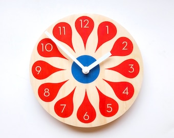 Bloom Holz Wanduhr: Moderne Wanduhr Mid-Century Modern
