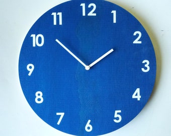 Leuchten im Dunkeln Royal Blau Holz Uhr: Stille Mid Century Modern