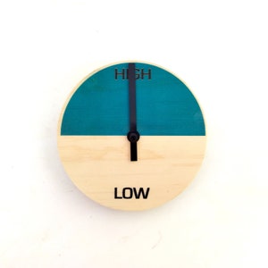 Horloge murale marée "Demi Blue" d'Objecty