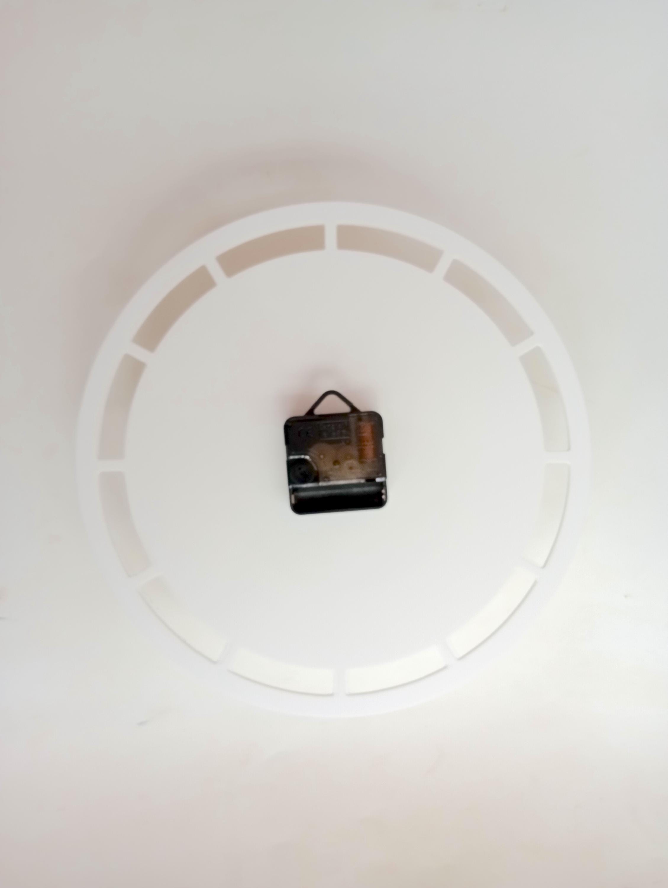 Little Simple Outline Clock Minimalist Wall Clock: Small Dash Outline, Silent Analog, Mid Century ...
