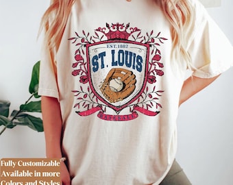 Camiseta de béisbol Comfort Colors St Louis estilo vintage para el día del partido | Camiseta retro para aficionados estilo Cardinals | Regalo de béisbol de St. Louis | C054