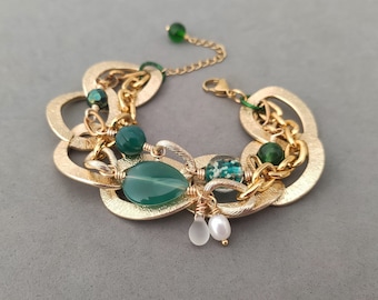 Chunky Green Agate Bracelet with Crystal, Czech and Vintage Glass, Aluminium and Stainless Steel