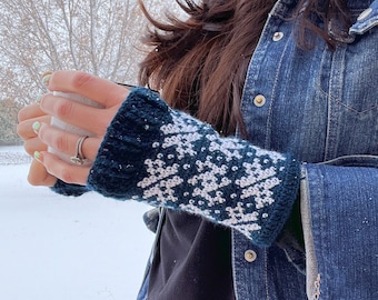 Modèle de crochet ~ Mitaines de flocons de neige tombant pour femmes ~ Modèle de crochet ~ Modèle de crochet de mitaines sans doigts ~ Gants d'hiver ~ Mitaines d'hiver