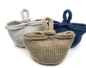 Modello lavorato a maglia ~ Borsa portagioielli ~ Modello borsa lavorata a maglia con manico ~ Download istantaneo PDF per progetto di lavoro a maglia borsa chic ed elegante