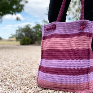 Crochet Pattern ~ Starboard Tote ~ Striped Bag Crochet Pattern ~ Large Purse Crochet Pattern ~ Cute Tote Crochet Pattern Gift