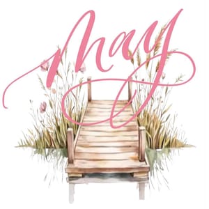 Op de afbeelding: Een aquarel illustratie met een houten steiger met het woord "May" in roze script. De steiger is omgeven door hoog gras en bloemen, met de teksten "Planning with Vanessa" en "Garden Reservoir" bovenaan en onderaan.