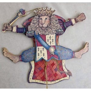Wood Renaissance Lion King Toy Pull String Jumping Jack Large Ornament