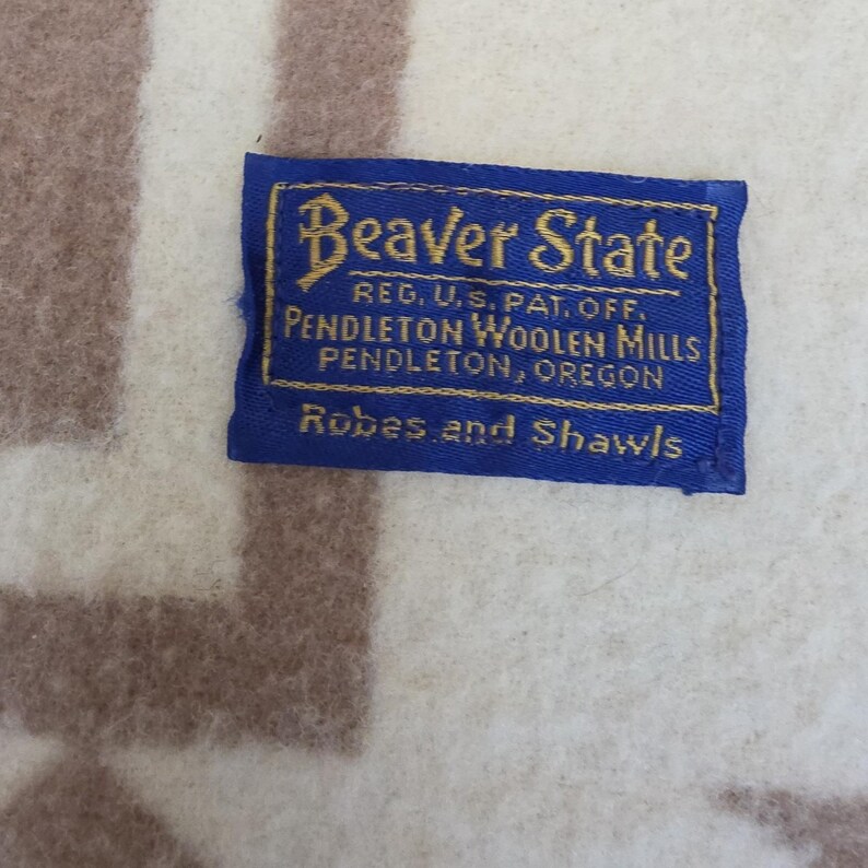 Beaver State Pendleton Harding Wool Blanket USA 68" X 68" Shawl Reversible EUC image 5