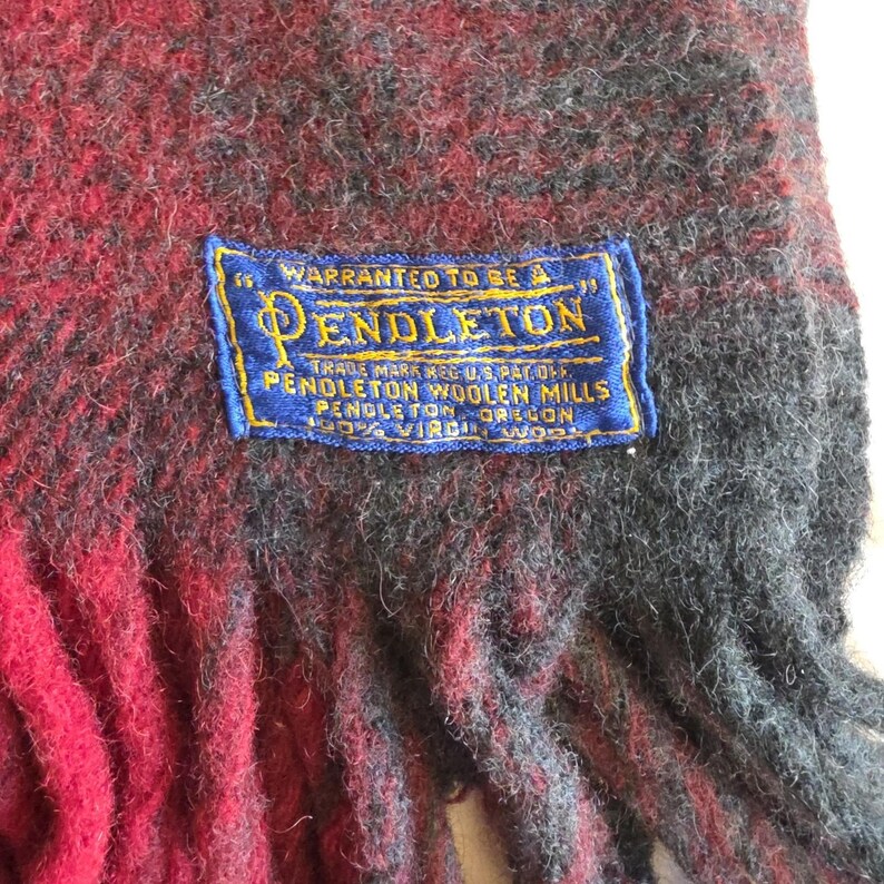 VTG Pendleton Wool Stadium Blanket Tartan Plaid Red Black 48x60 + Fringe 30s-50s image 6