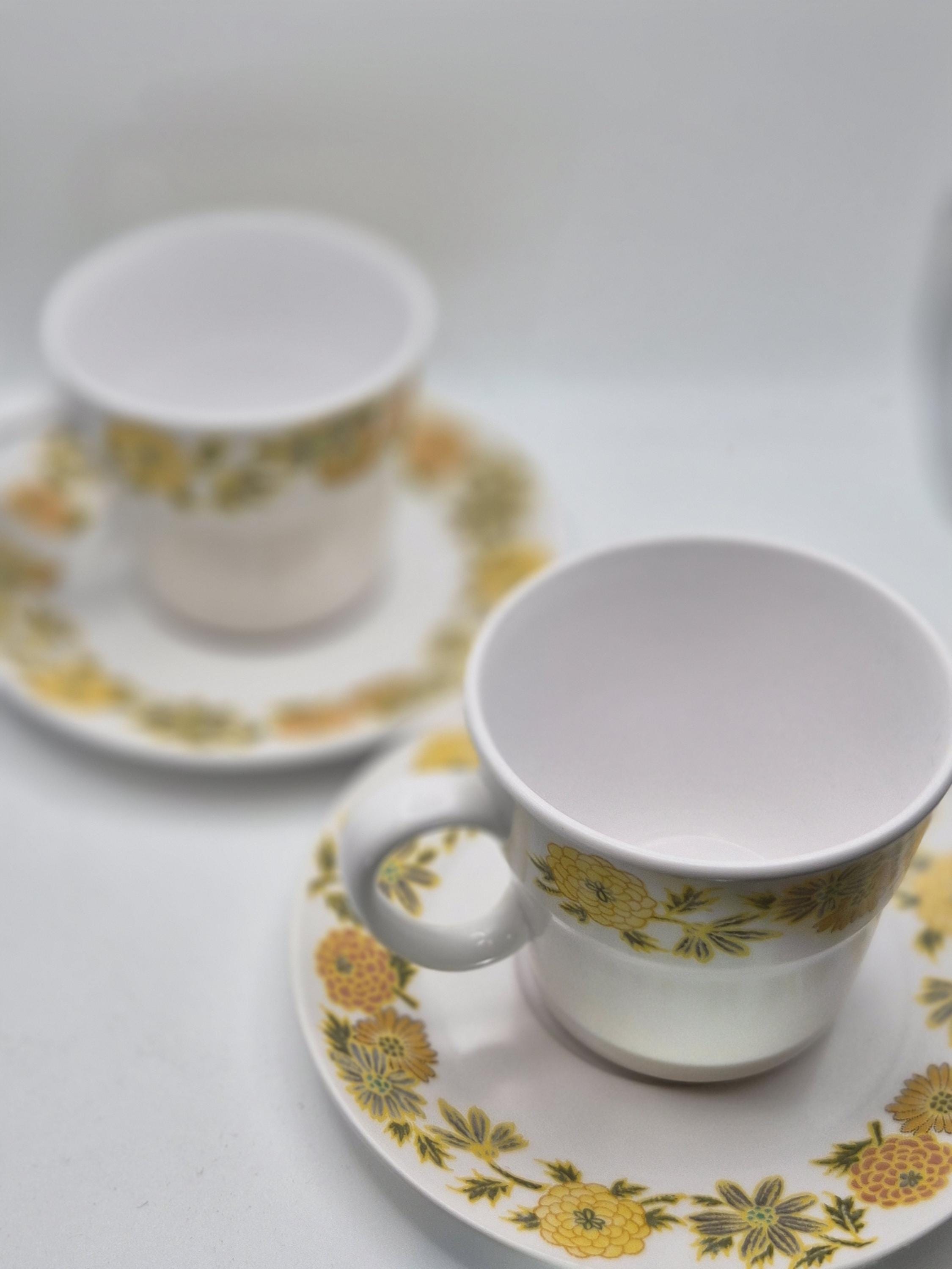 Noritake Progression Sunny Side China Assortment, Vintage Yellow