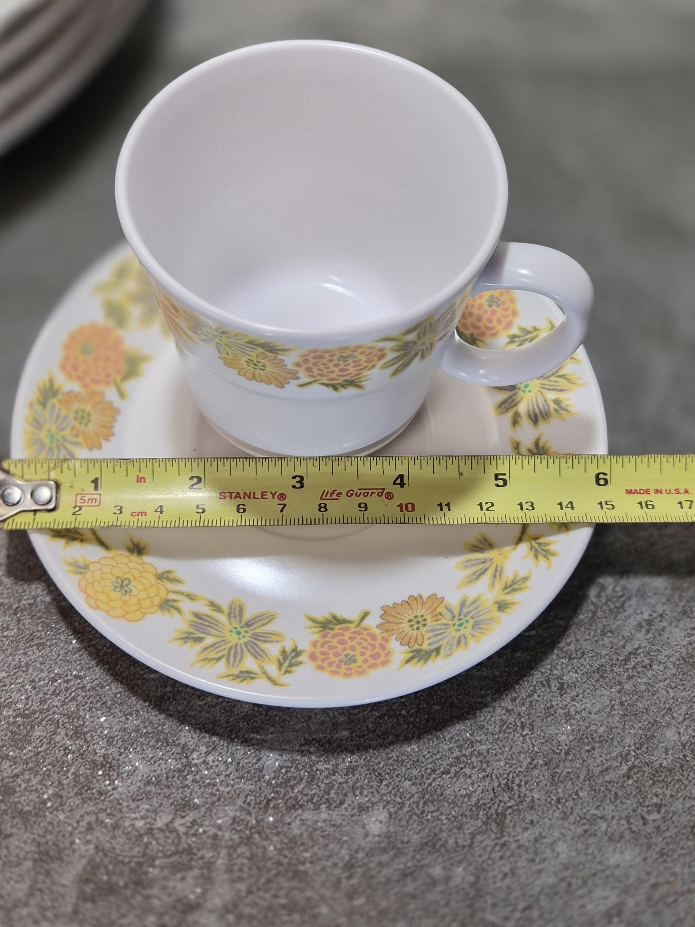 Noritake Progression Sunny Side China Assortment, Vintage Yellow