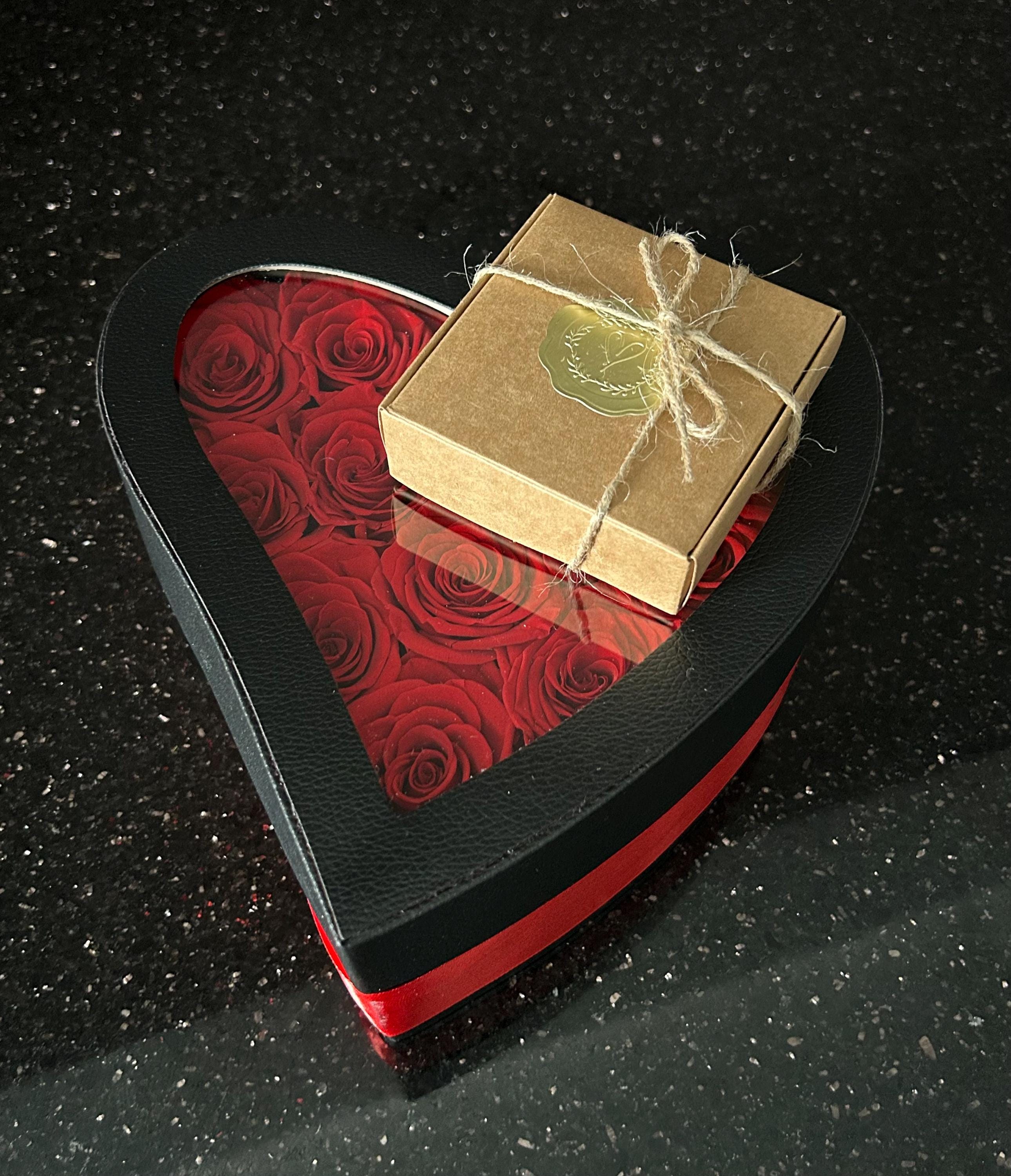 Eternal Real Roses Heart Shape Box Valentine’s Day Gift Set With Gold ...
