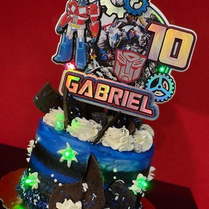 Transformers autobots cake topper image 1