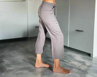 Pantalones cortos de tencel color gris carbón – Ropa deportiva para mujer