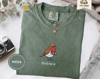 Camiseta bordada con diseño de petirrojo y colores cómodos® para amantes de las aves, para amantes de la naturaleza y para los amantes de la naturaleza. Estilo cottagecore.