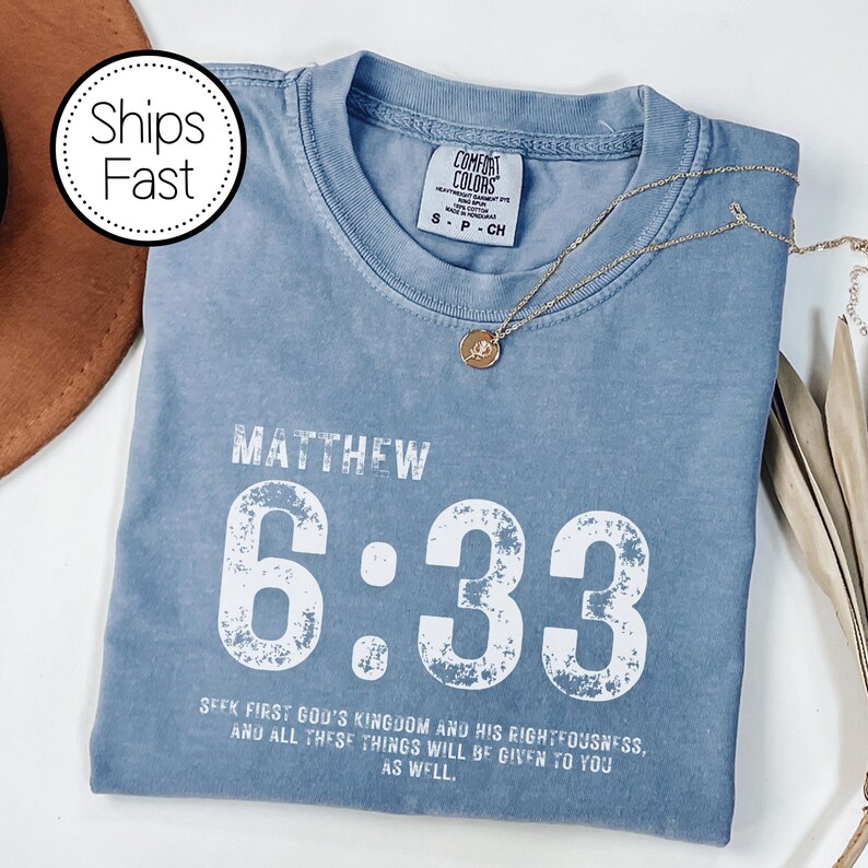 Camiseta Mateo 6:33, Camiseta Buscad primero el Reino, Camiseta con versículo bíblico, Camiseta de fe cristiana, Camiseta con versículo bíblico Blue Jean