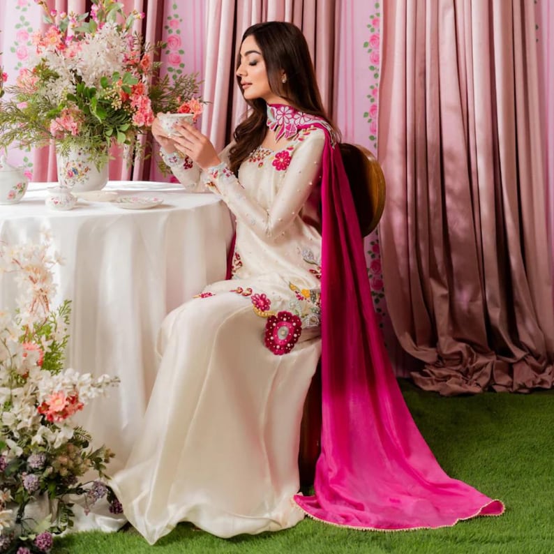 pakistani wedding guest dress