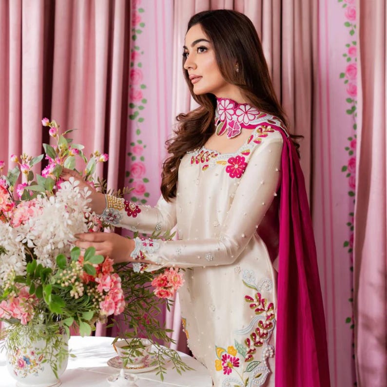 wedding guest dress