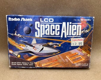 Space Alien -Radio Shack- Handheld Video Game