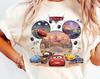 Camiseta de Disney Cars, camiseta de Pixar Lightning McQueen, camiseta de Tow Mater y Sally Carrera, camiseta de viaje familiar de Disney, camiseta de vacaciones en WDW Disneyland 2026