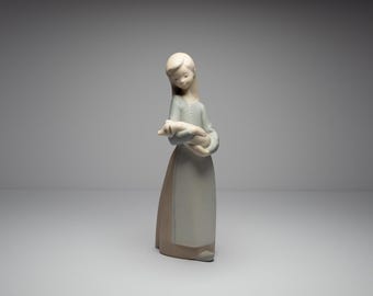 リヤドロ 0100 8285 少女 子豚 私のこぶたちゃん 美品 廃盤品 希少