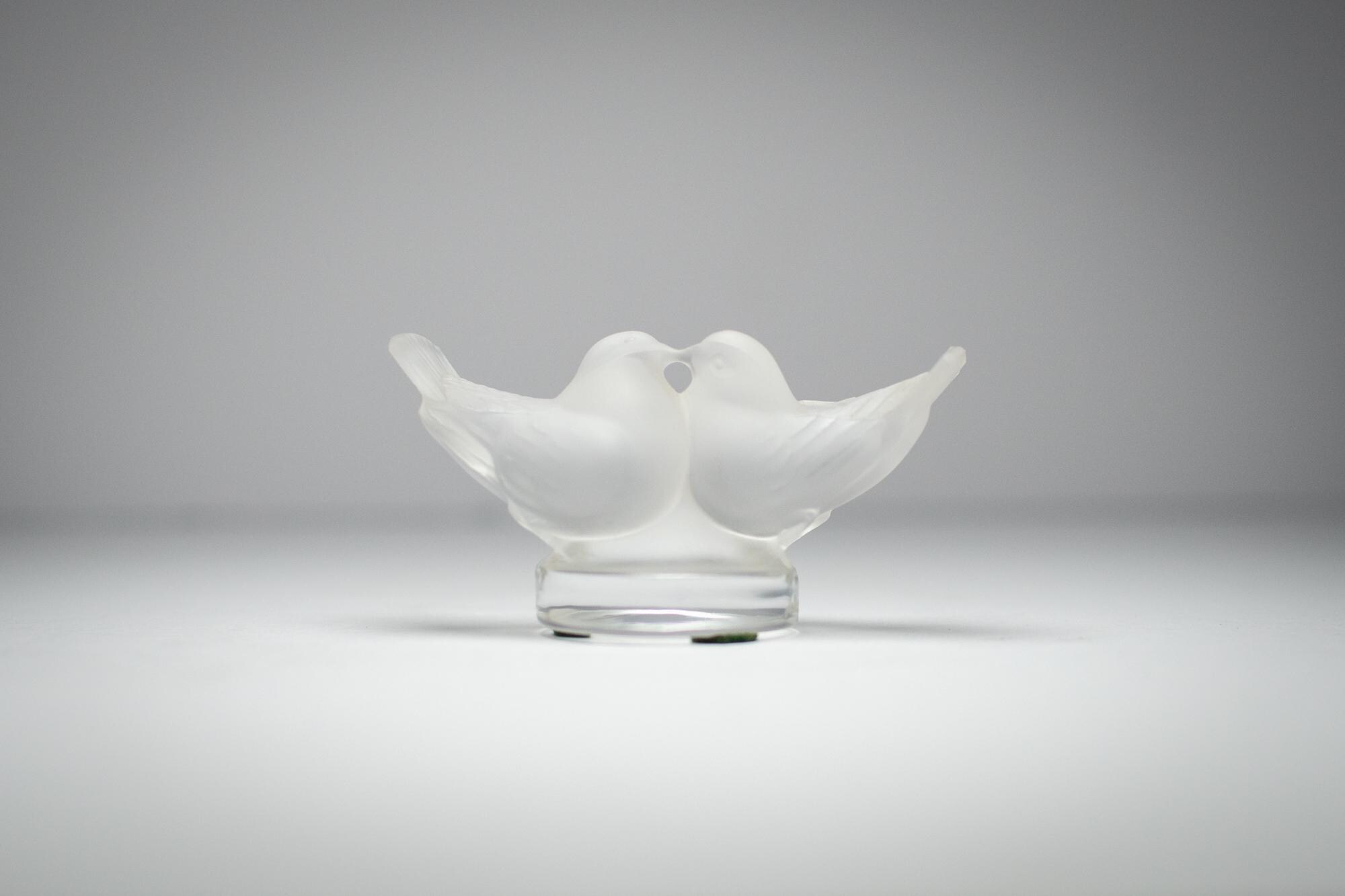 Signed Lalique France - Crystal Miniature Deux Colombes Two Doves