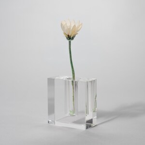 Tizo Modern Crystal Block Bud Vase - 4" Heavy Rectangular Single Stem Vase