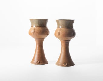 Copas de cerámica australianas vintage - Firmadas HC - Par de gres torneado a mano