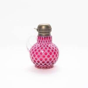 Jarra de sirope antigua victoriana del siglo XIX color arándano opalescente con motas de moneda pulidas - Pontil