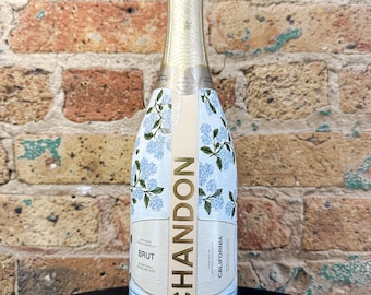 Kundenspezifische angefertigte Hortensien-Champagner-Flasche